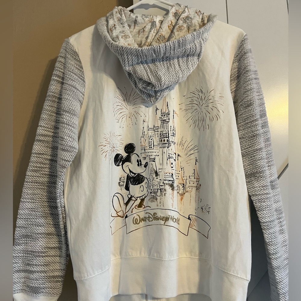 🏰 Walt Disney World Mickey Mouse Castle & Fireworks Zip Hoodie